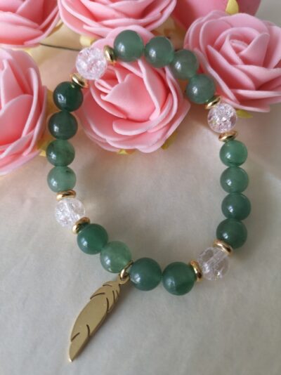 Bracelet en aventurine verte et cristal de roche, harmonisant le cœur et l'esprit dans un bijou élégant et apaisant.
